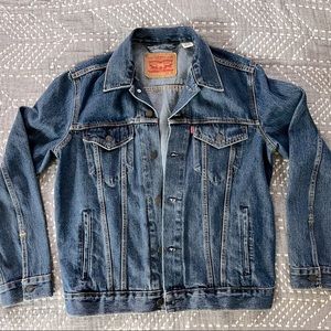 Levi’s Denim Trucker Jacket Medium